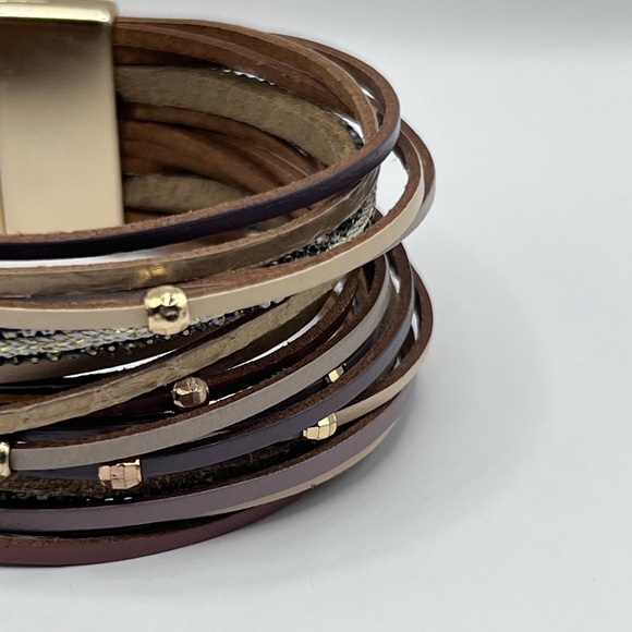 4 Magnetic leather bracelets - Picture 15 of 16
